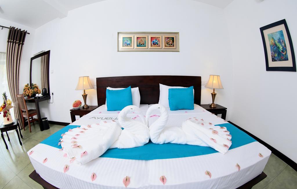 Coco Royal Beach Resort Kalutara Luaran gambar
