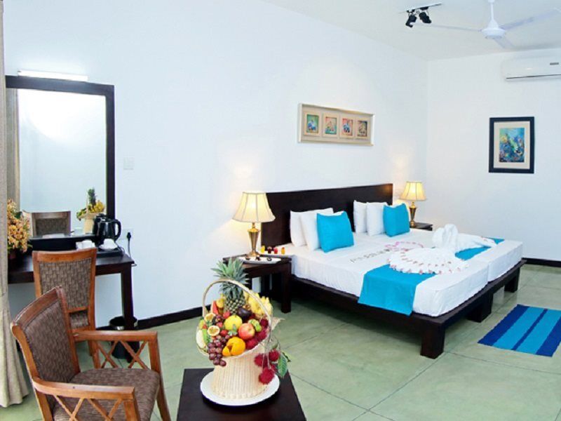 Coco Royal Beach Resort Kalutara Luaran gambar